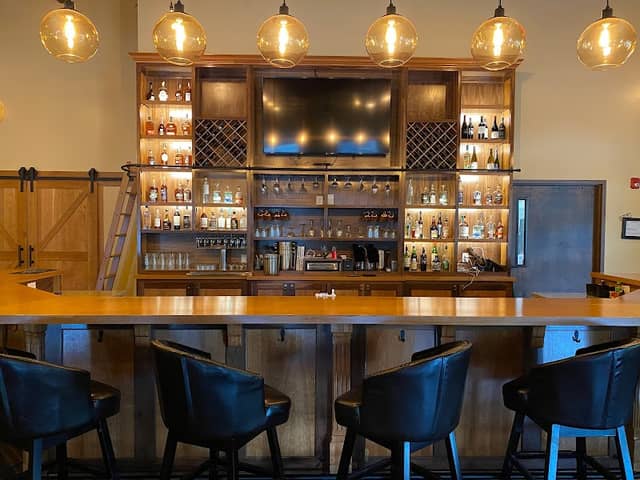 Dirty Whiskey Craft Cocktail Bar - Image 1