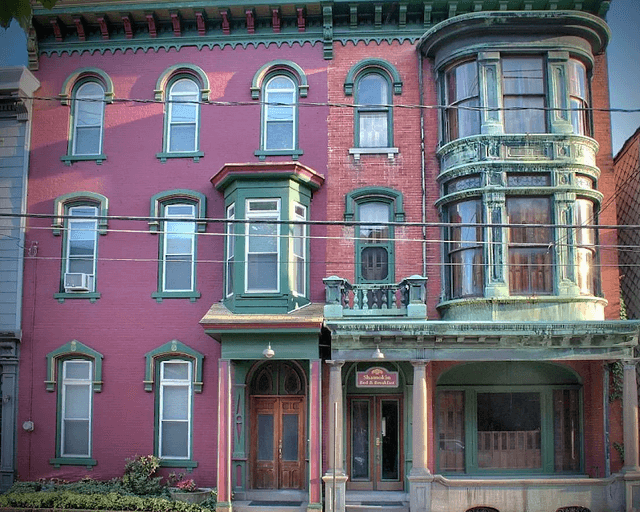 Shamokin Bed and Breakfast - Image 1