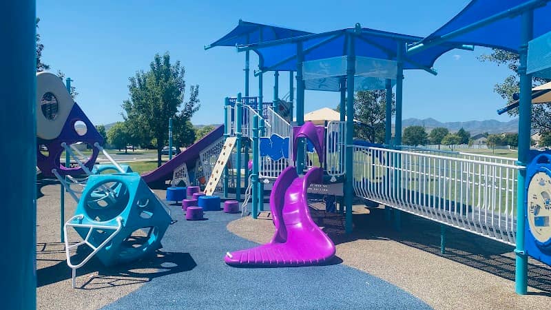 Canyonview Park - Image 1