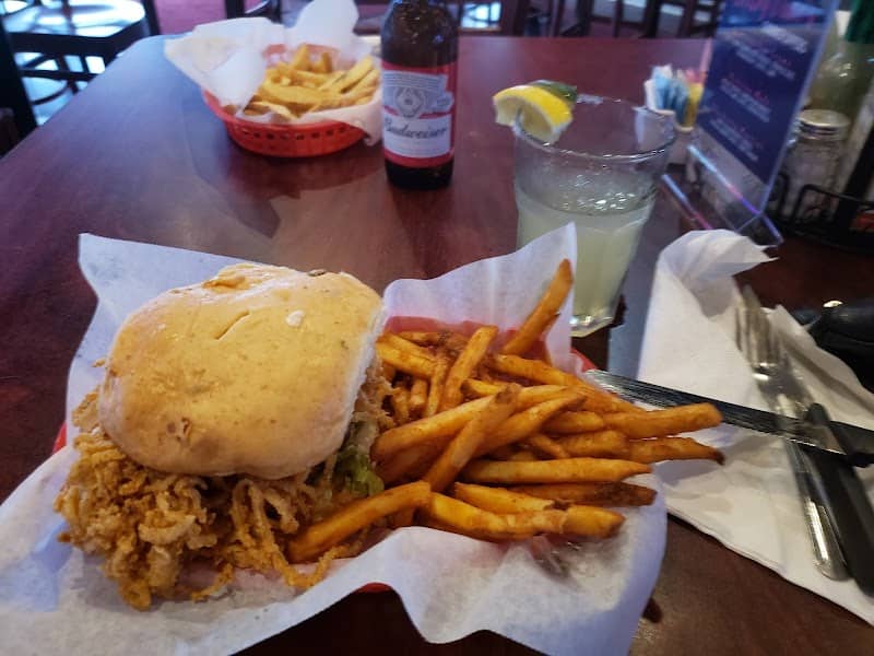Crazy Dave's Daiquiris & Billiards - Image 2
