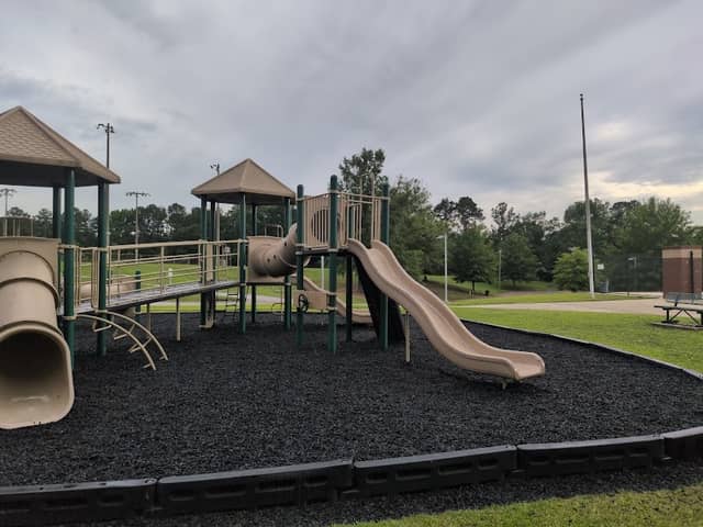 St Andrews Park - Image 2