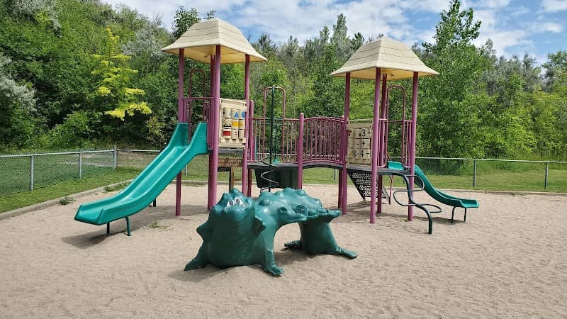 Centennial Park - Image 2