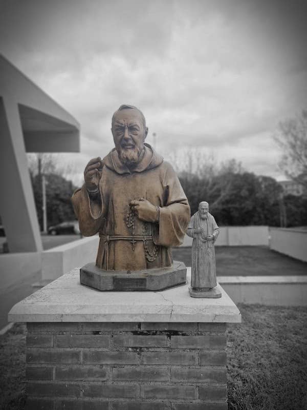 Statua bronzea San Pio - Image 1