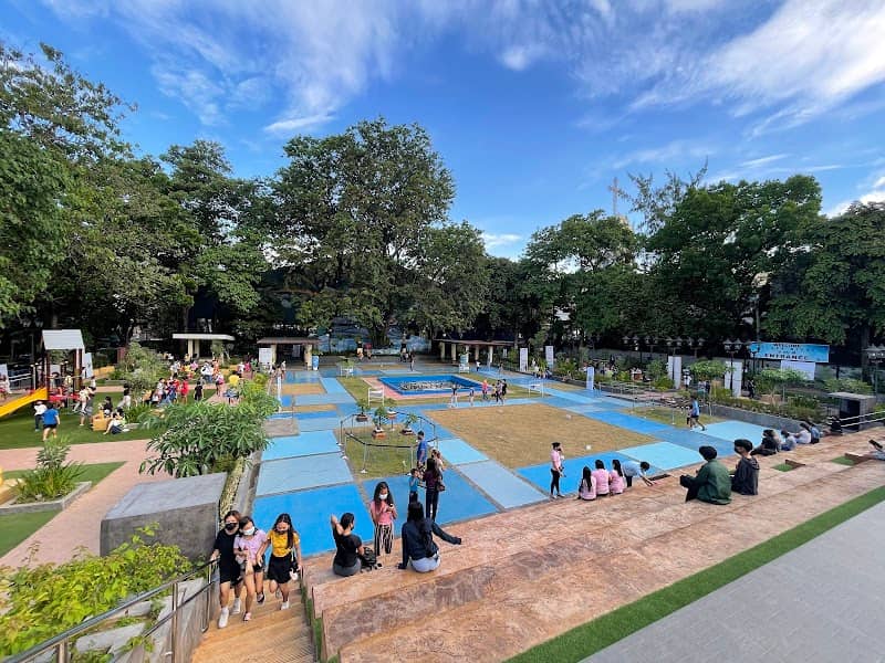 Plaza Rizal - Image 1