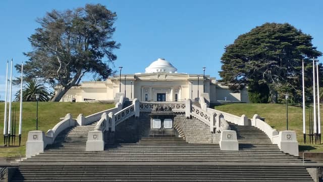 Majestic Square - Image 1