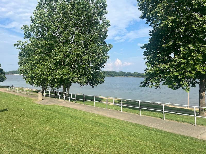 Rosiclare Park - Image 1