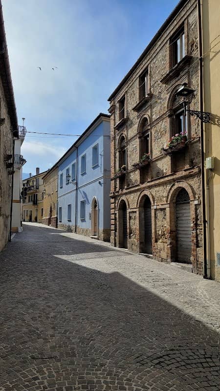 Porta Angioina - Image 1