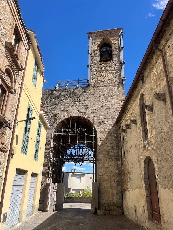 Porta Angioina - Image 2
