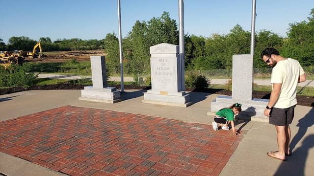 Lansing Veterans Monument - Image 1
