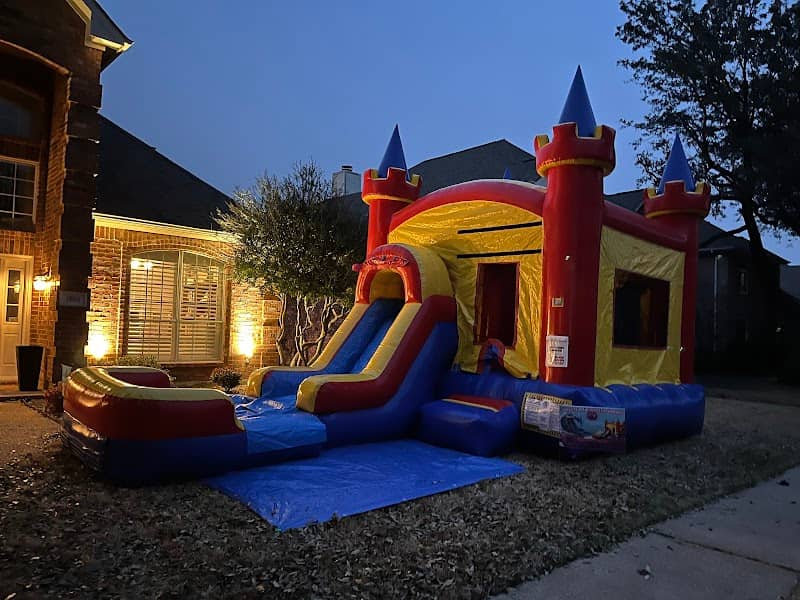 InflateaPearl Oasis Experience - Image 1