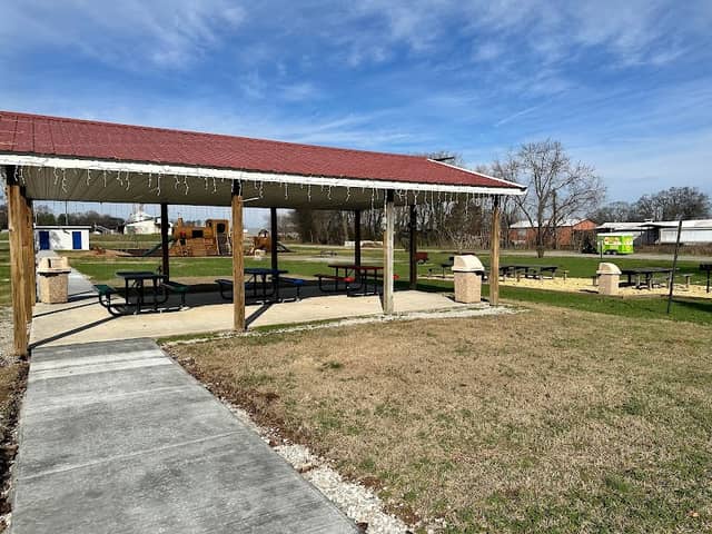 Decherd City Park - Image 1