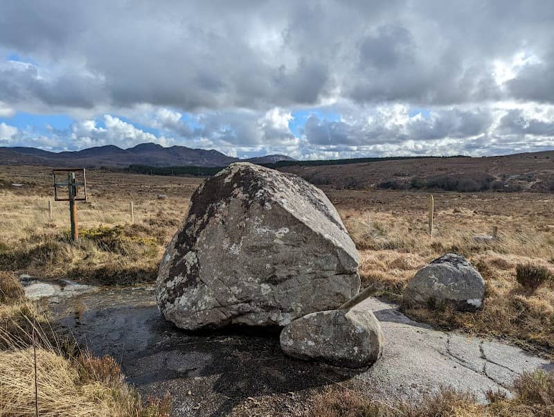 The Shuggling Stone - Image 1
