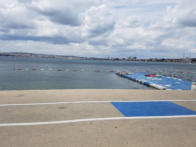 Park - Image 1
