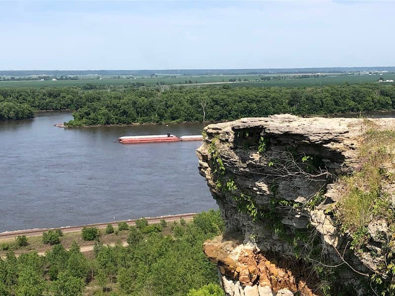 Lovers' Leap - Image 1
