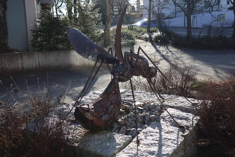 Bitzer Schnake mit Brunnen - Image 1