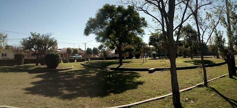 Plaza Francisco Cabero - Image 2