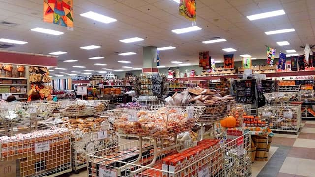 The Shoppes at Montage Mountain - Image 2