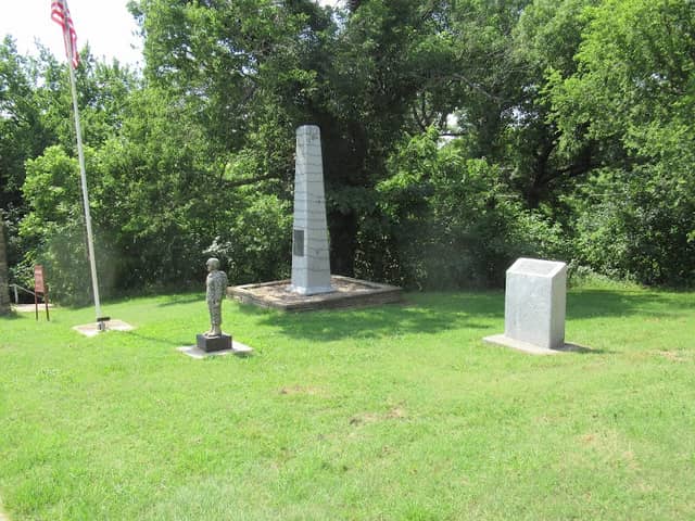 Way Park - Image 1
