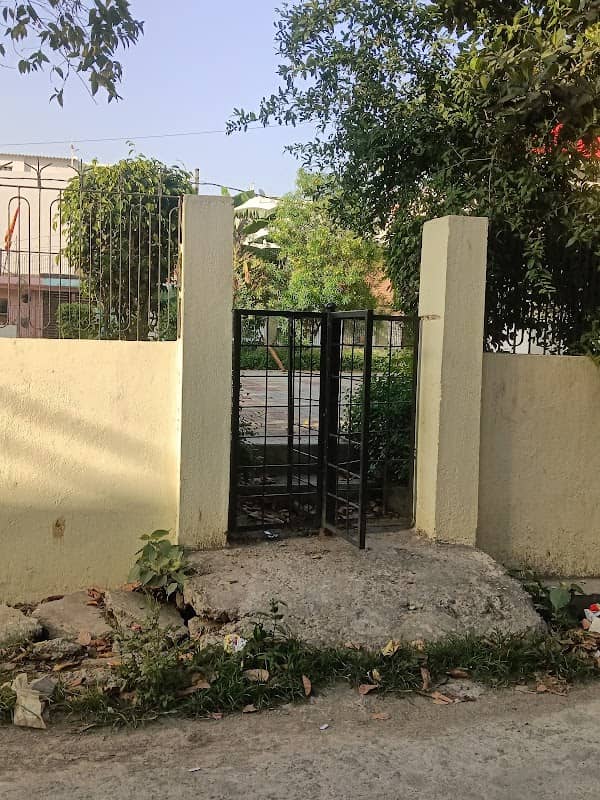 Valmiki Park - Image 1
