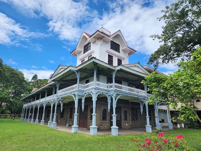 Silliman Hall - Image 2