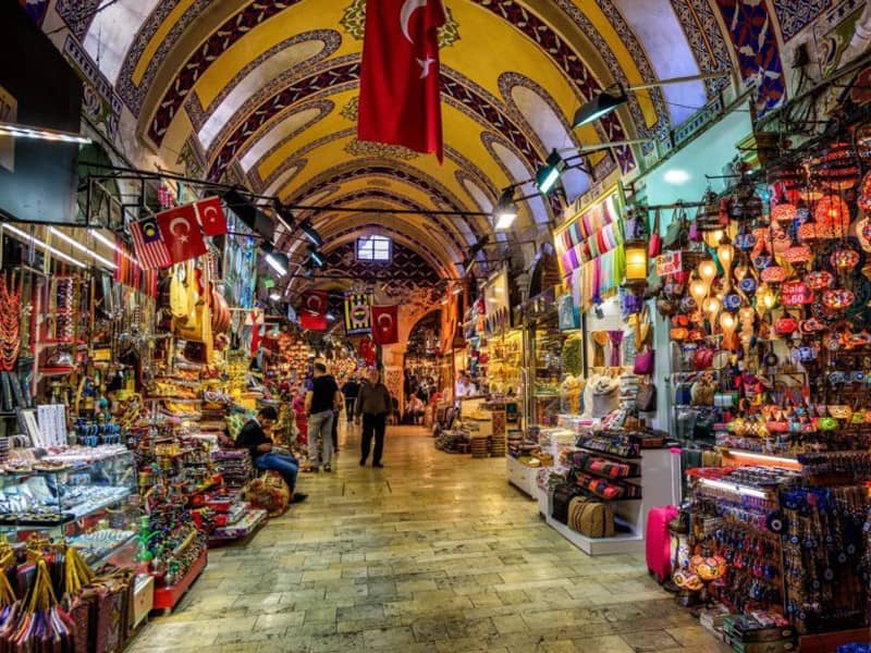 Kemeraltı Bazaar - Image 3