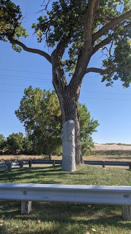 Lone Tree Monument - Image 1