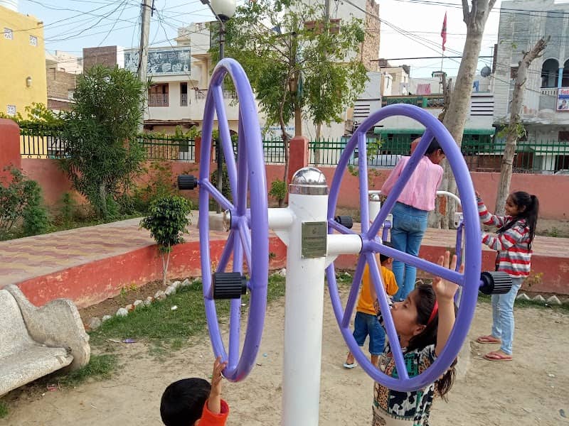 Mahila park - Image 1