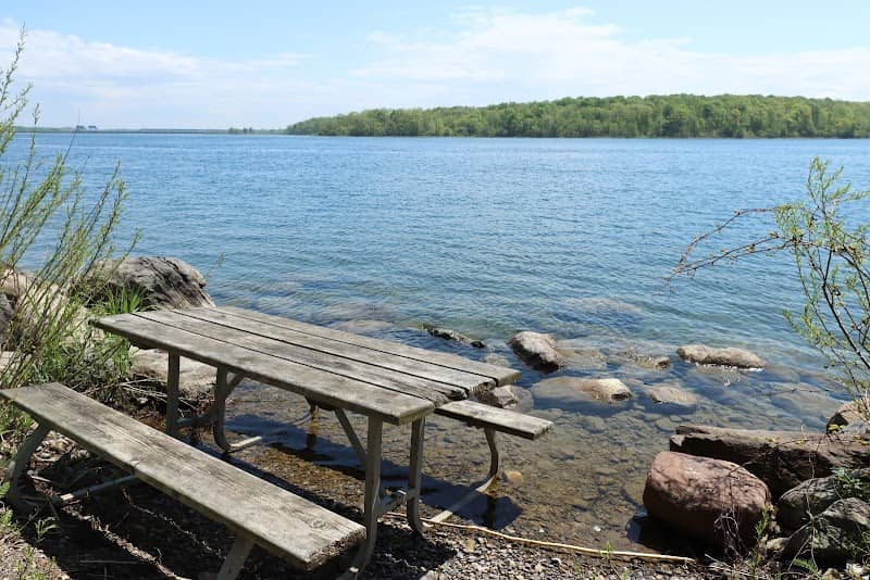 Macdonell Island - Image 1