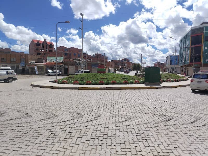 Rotonda de zona San Juan Río Seco - Image 1