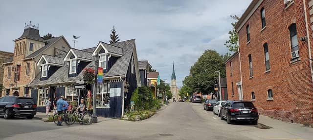 Elora city lookout - Image 2