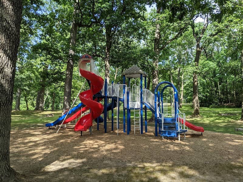 Doubs Woods Park - Image 2