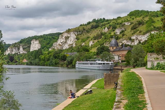 Promenade bord de Seine - Image 1