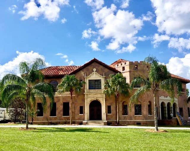 The Howey Mansion - Image 1