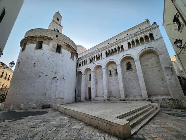 Cathedral of Saint Sabinus - Image 2