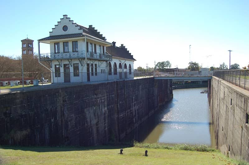 Plaquemine Lock State Historic Site - Image 2