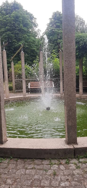 Schloss Park - Image 1