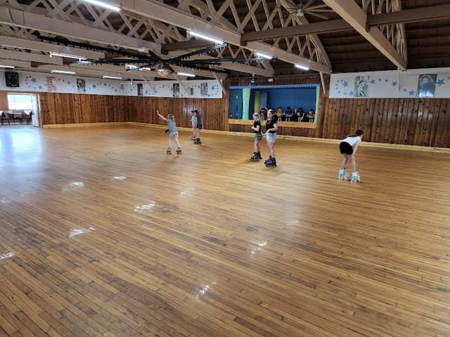 Ellhurst Roller Rink LLC - Image 1