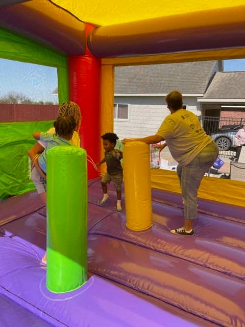On My Way! Party Rental - Image 1
