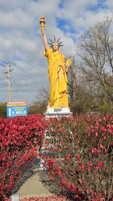 Statue of Liberty (replica) - Image 2