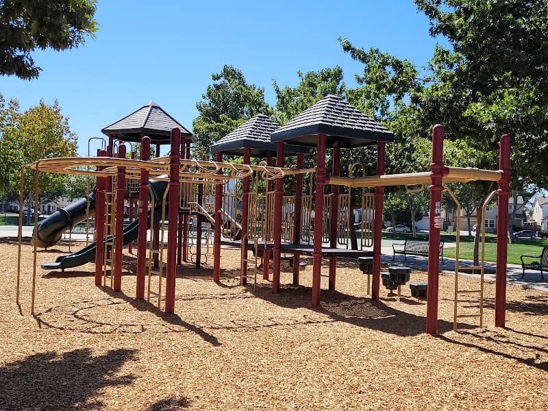 Silva Park - Image 2