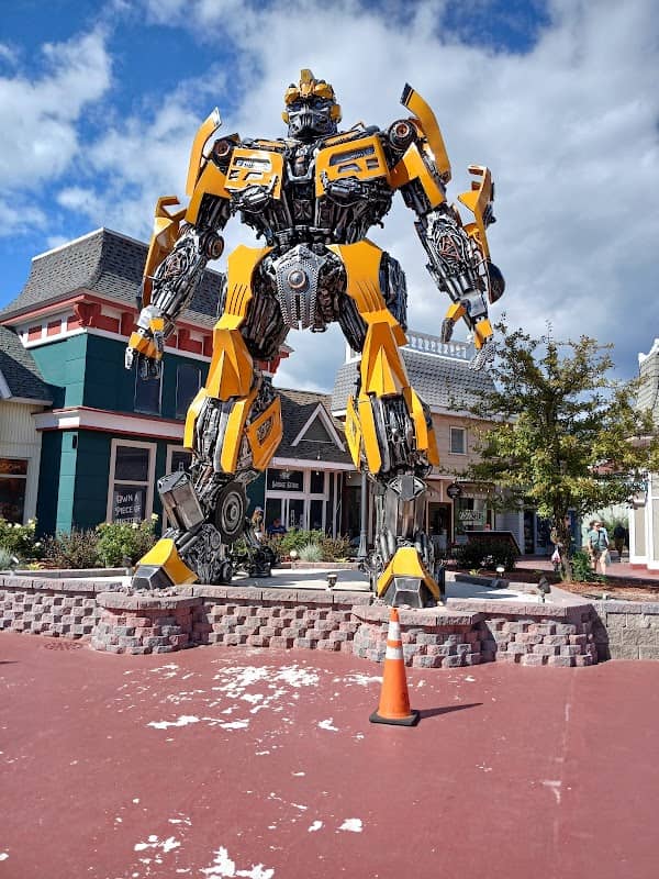 Mack-A-Tron - Image 1