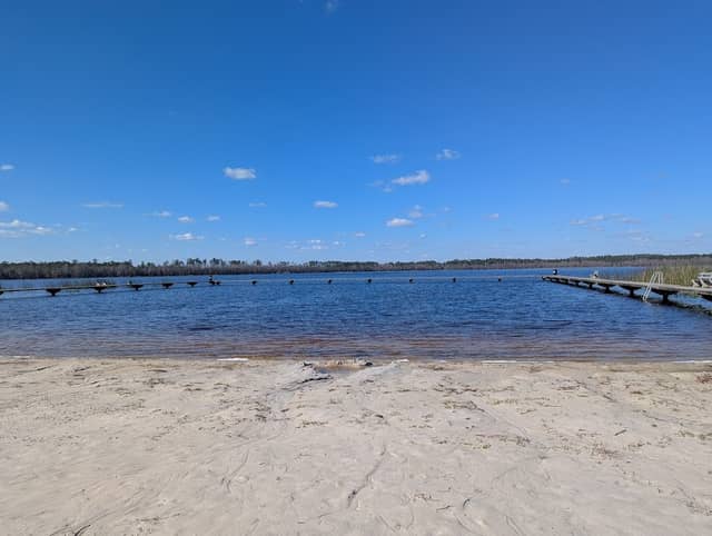 Lake Side Park - Image 2