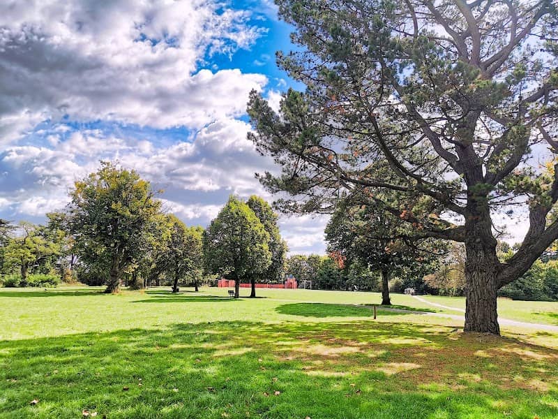 Burnham Park - Image 1