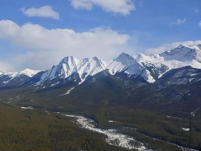 Rockies Heli Canada - Image 2