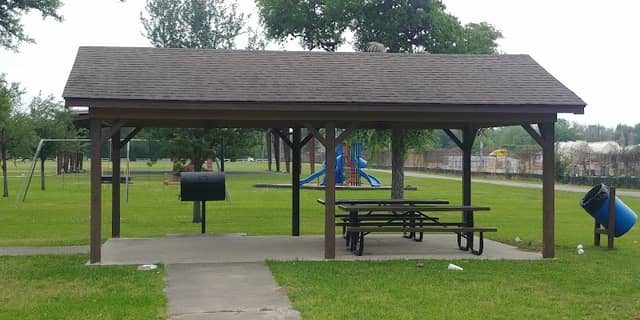 Galena Manor Park - Image 1
