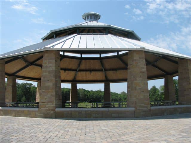 Dillon Park Events Lawn - Image 2