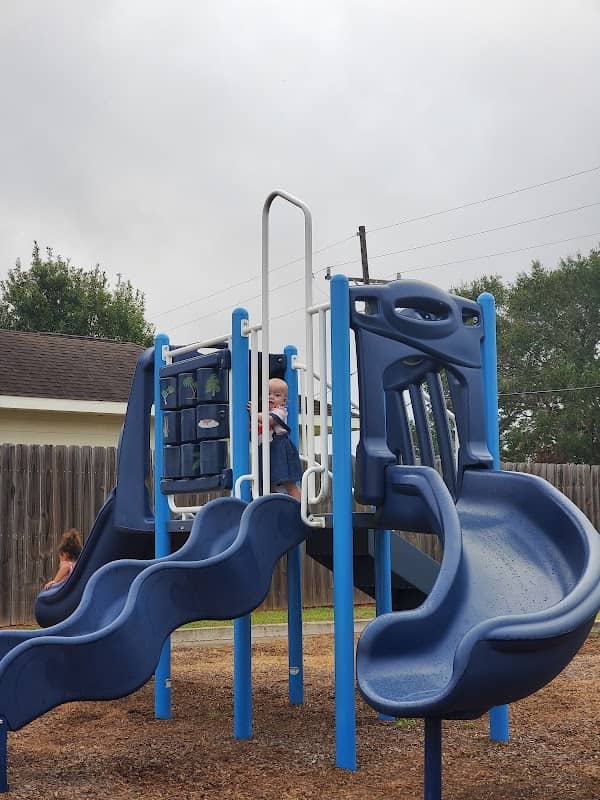 Mockingbird Park - Image 2