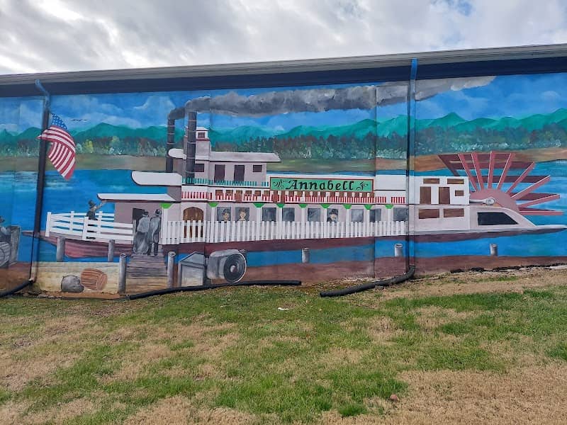 Veterans Park Loudon Tn - Image 2