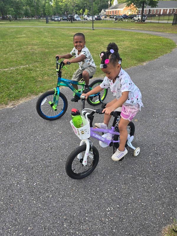Croswell Drive Park - Image 2