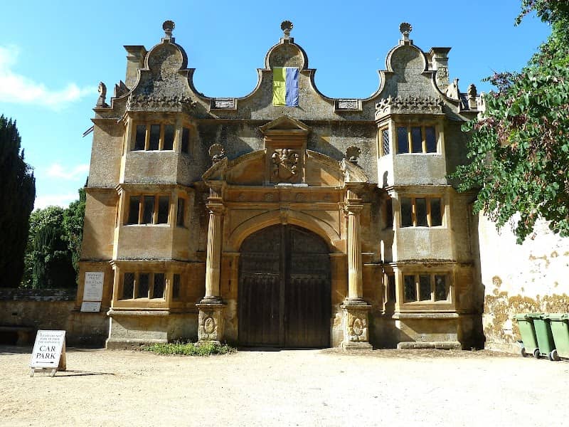 Stanway House & Fountain - Image 1
